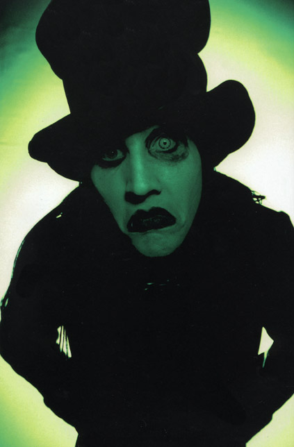 http://www.altmusic.ru/bands/MarilynManson/photo/MarilynManson09.jpg