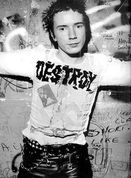 JohnnyRotten1.jpg